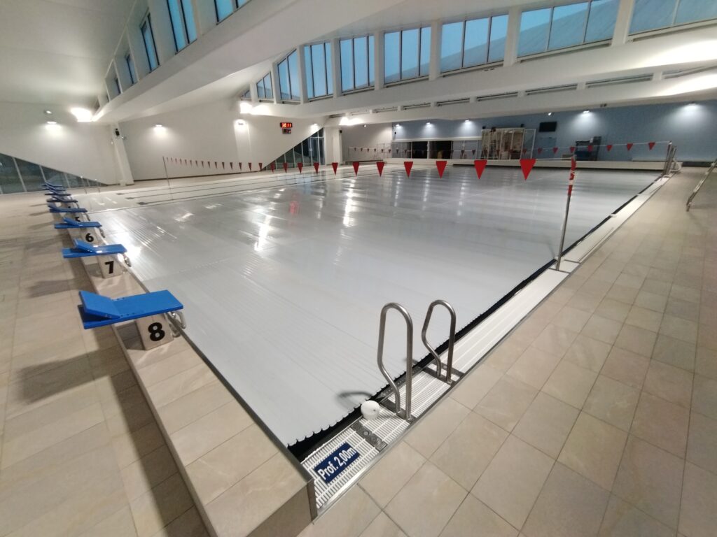 automatische zwembadafdekking